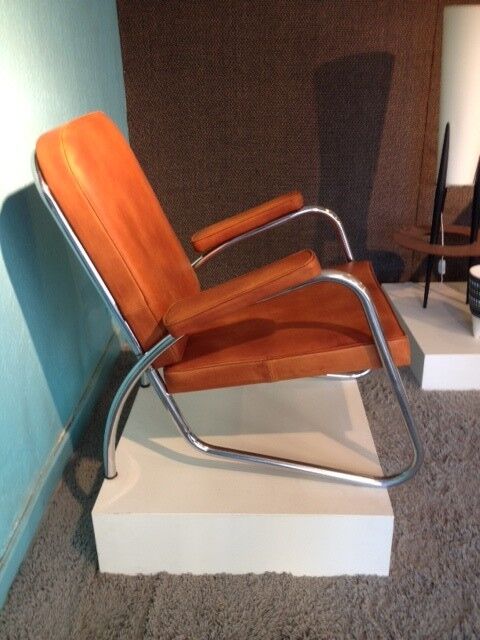 Modernist armchair in leather and chrome - 1940