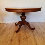 Extendable Oval Round Table