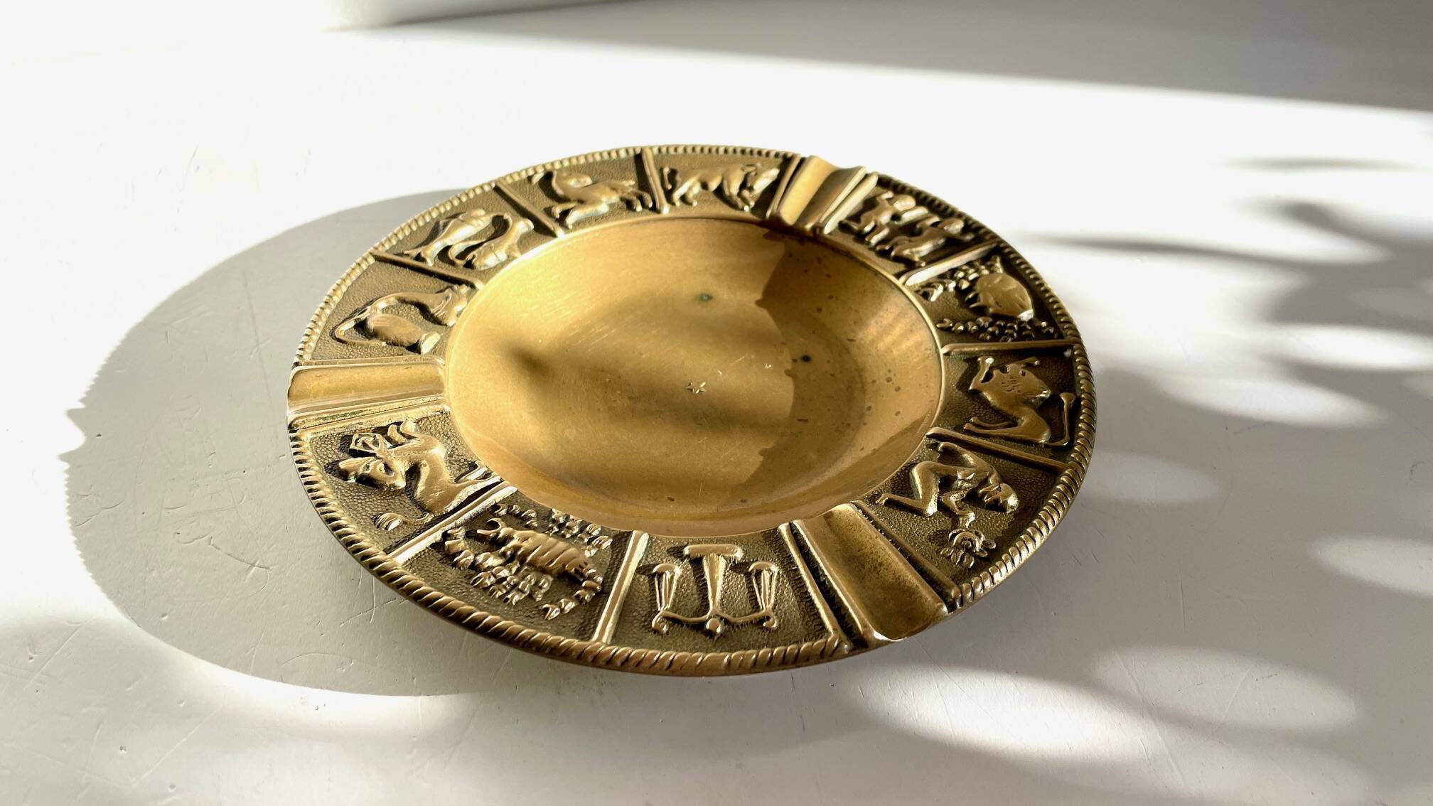 Cendrier en bronze vintage