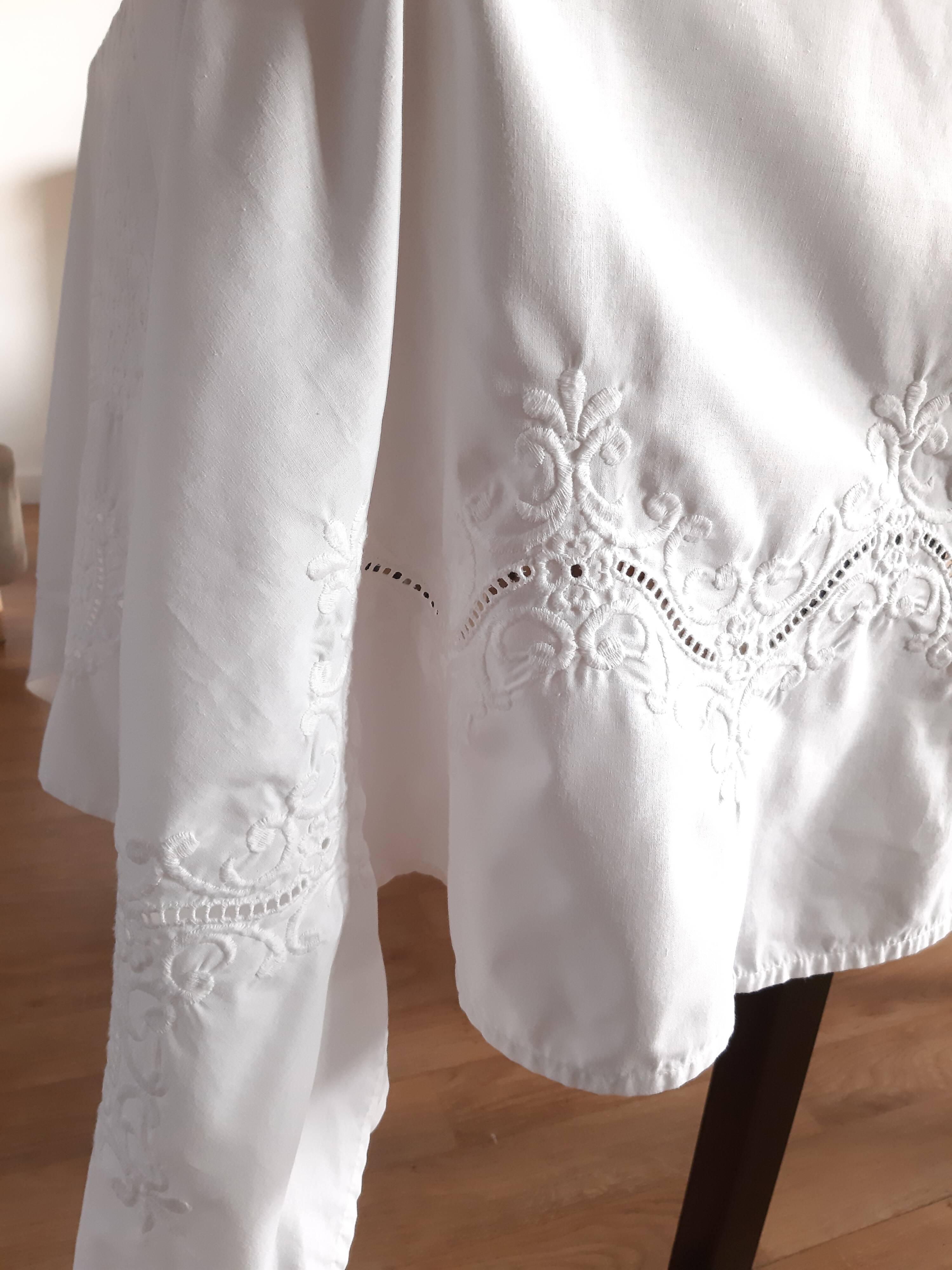 Embroidered tablecloth and 12 towels