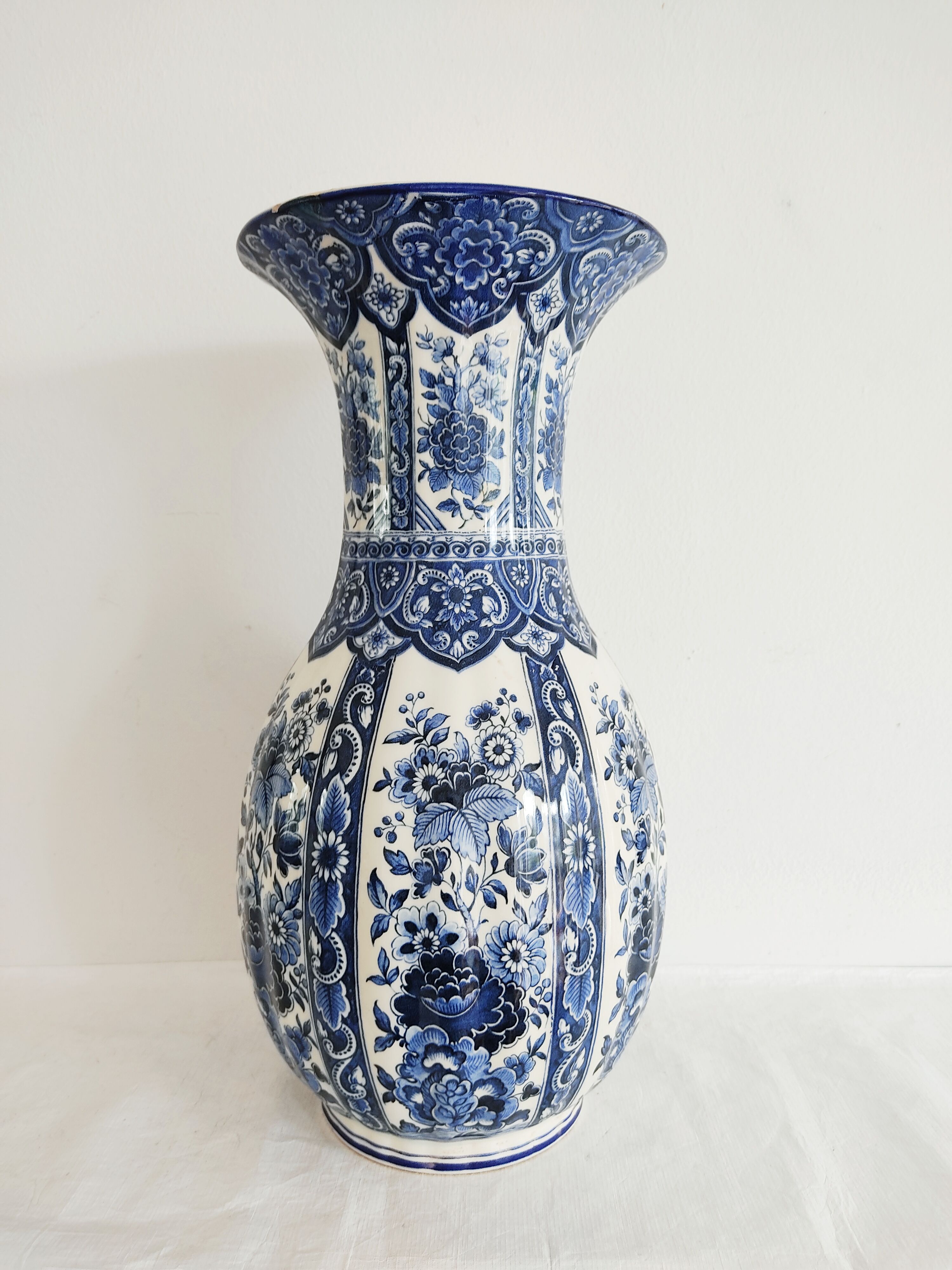 Vase decor Delft model Delfia Italy