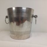 Silver metal champagne seal