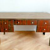 Un grand bureau en palissandre style Art Déco 5 tiroirs et motifs