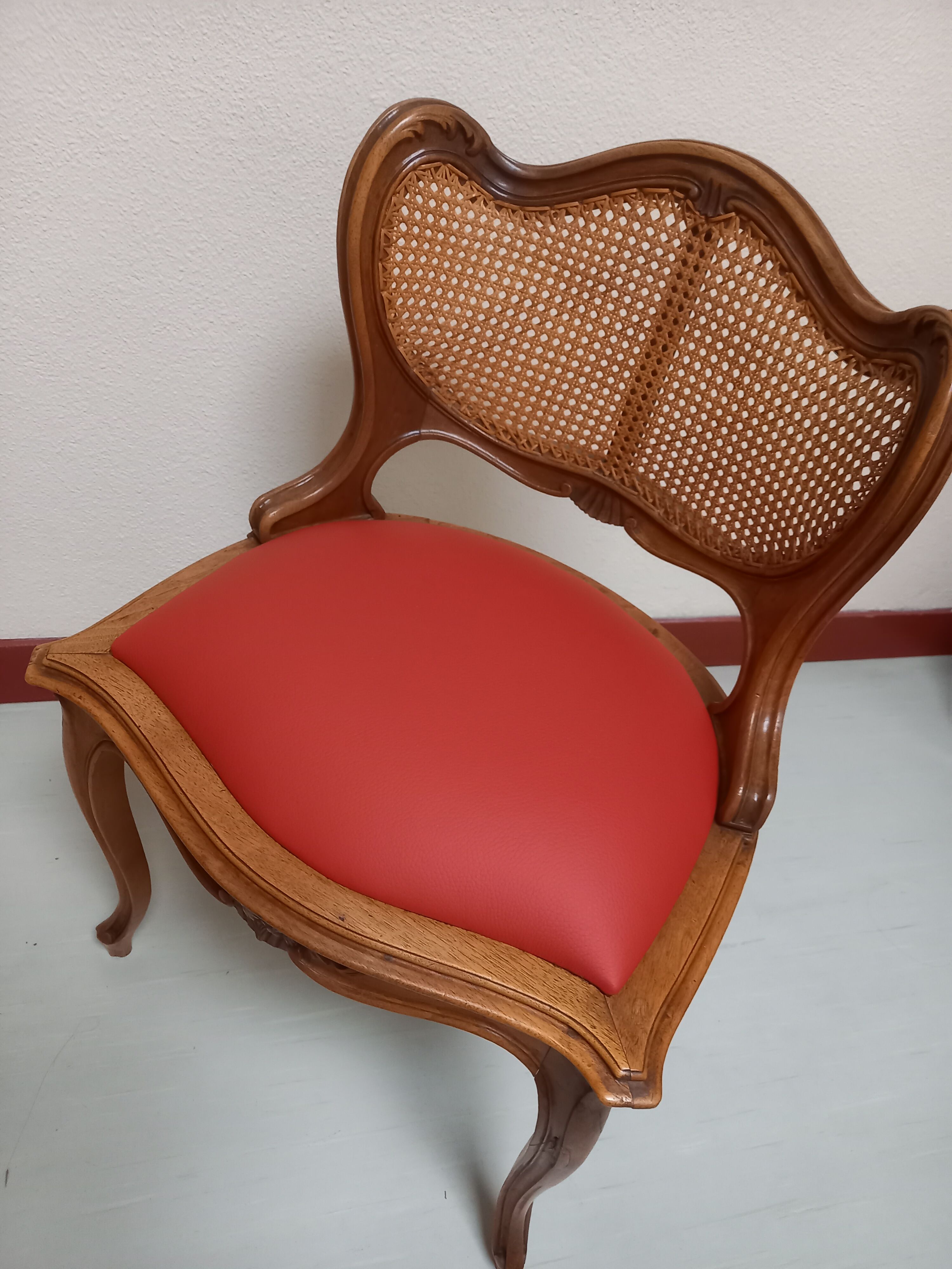 Office armchair Louis XV style red leather