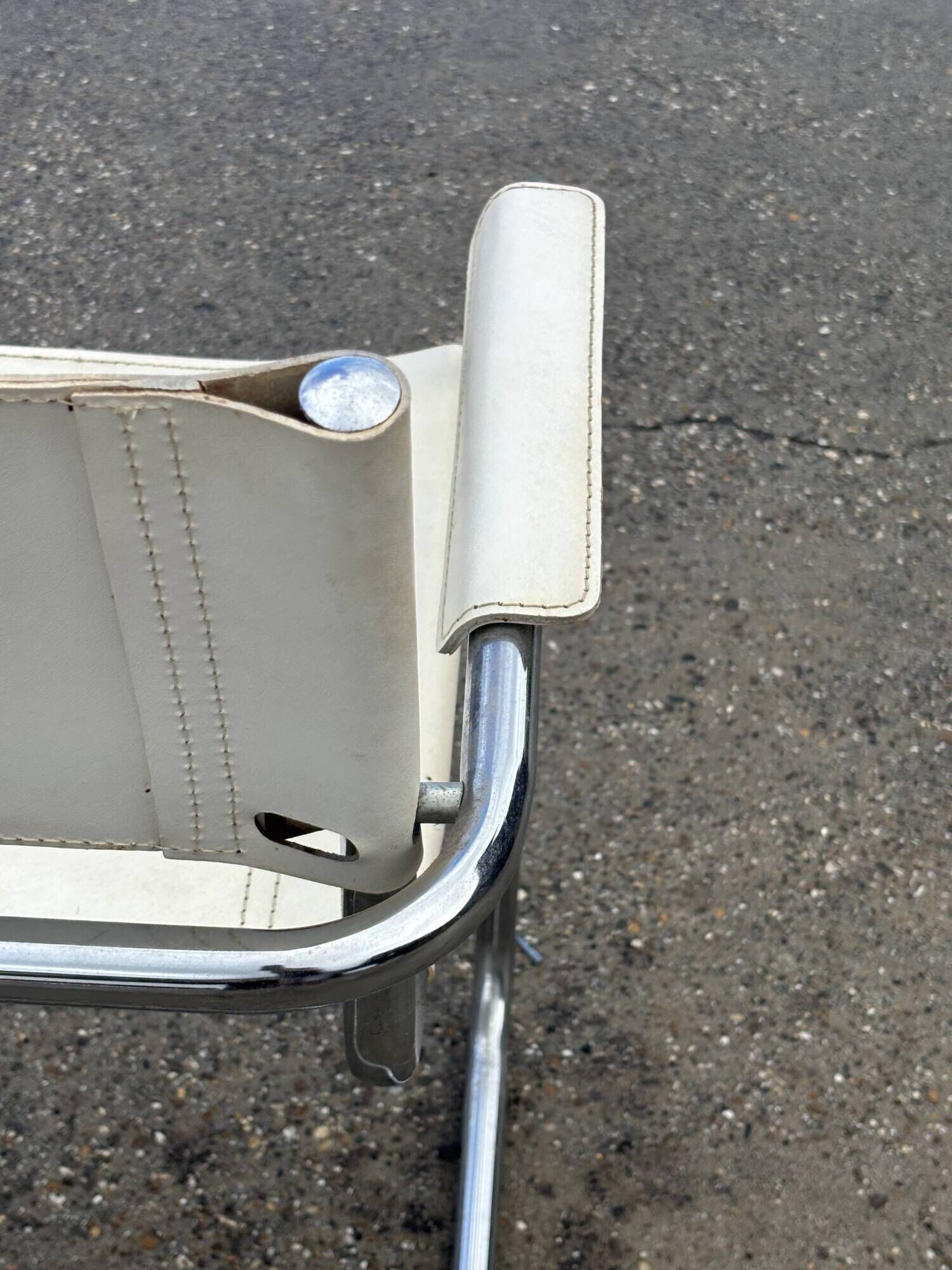 Set of 4 dining chairs in white, S34 Mart Stam/Marcel Breuer style Italy