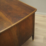 Bureau en noyer, design danois, années 1970, production: Danemark