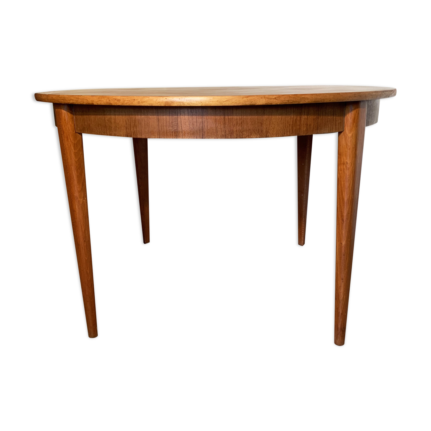 Table de repas ronde aux design scandinave en teck des années 60.