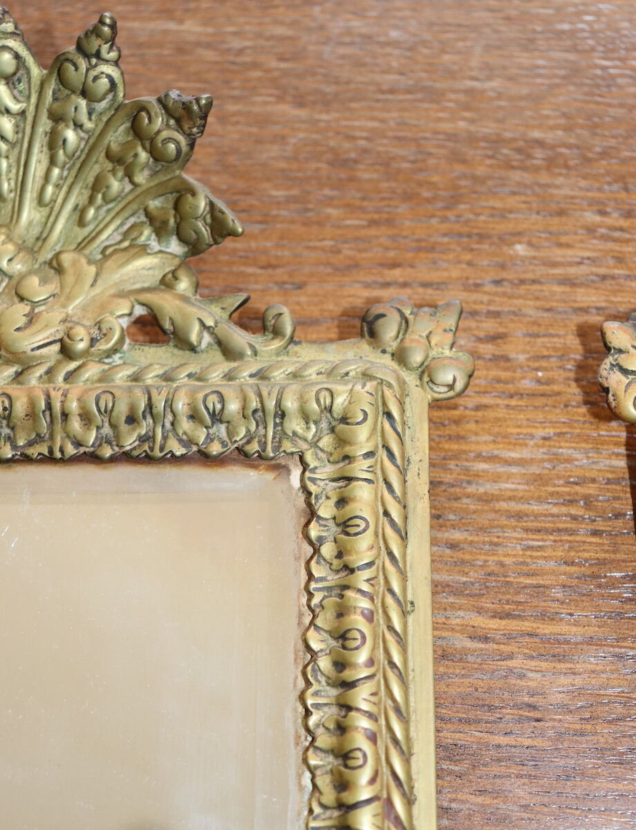 Paire de miroirs biseautés en bronze louis XIV