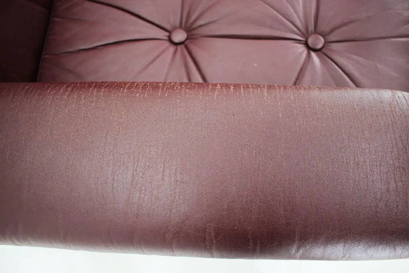 Canapé, day-bed en cuir par Arch. Spicka, Tchécoslovaquie années 1970