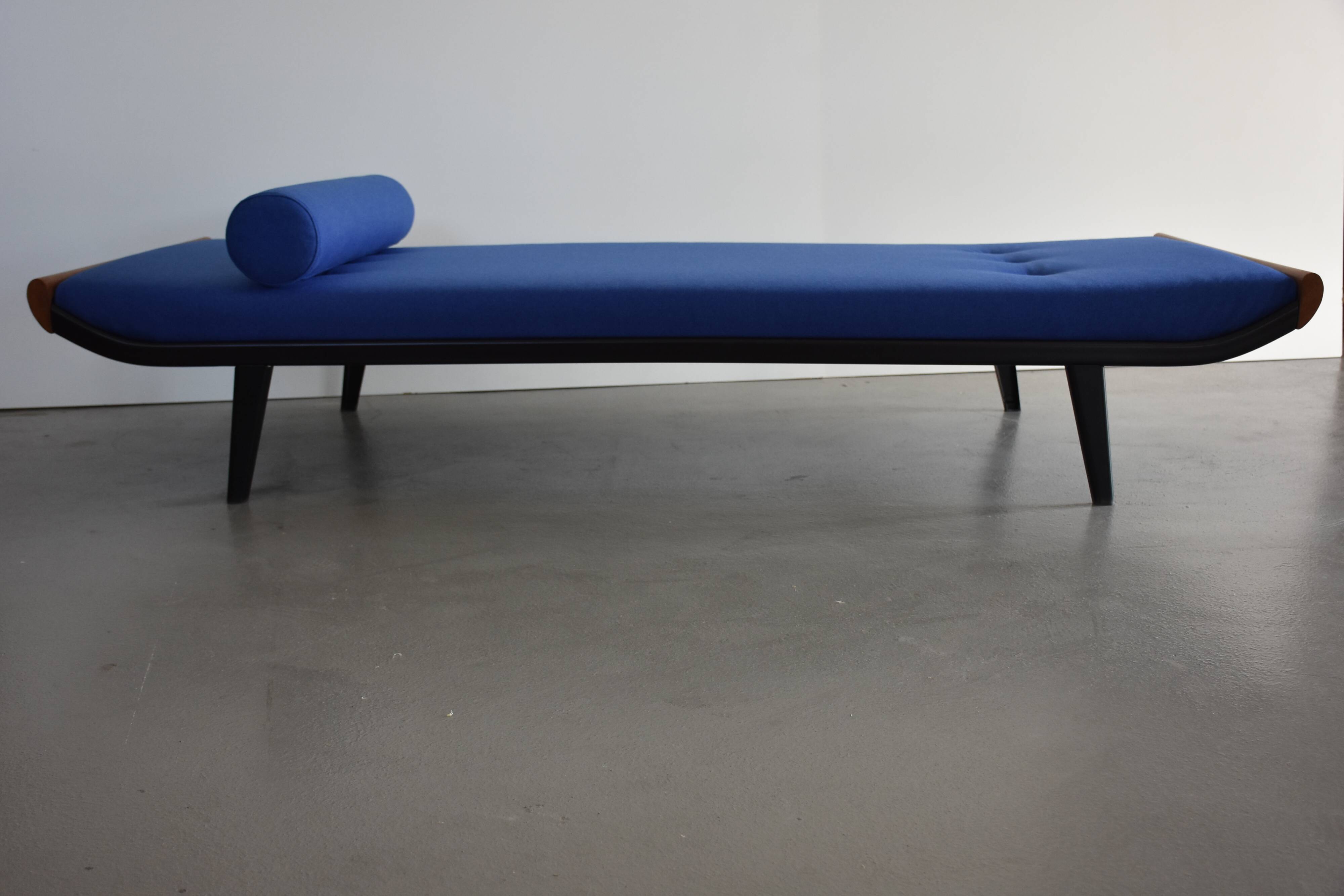 Restored Mid Century Daybed 50s 60s 70s