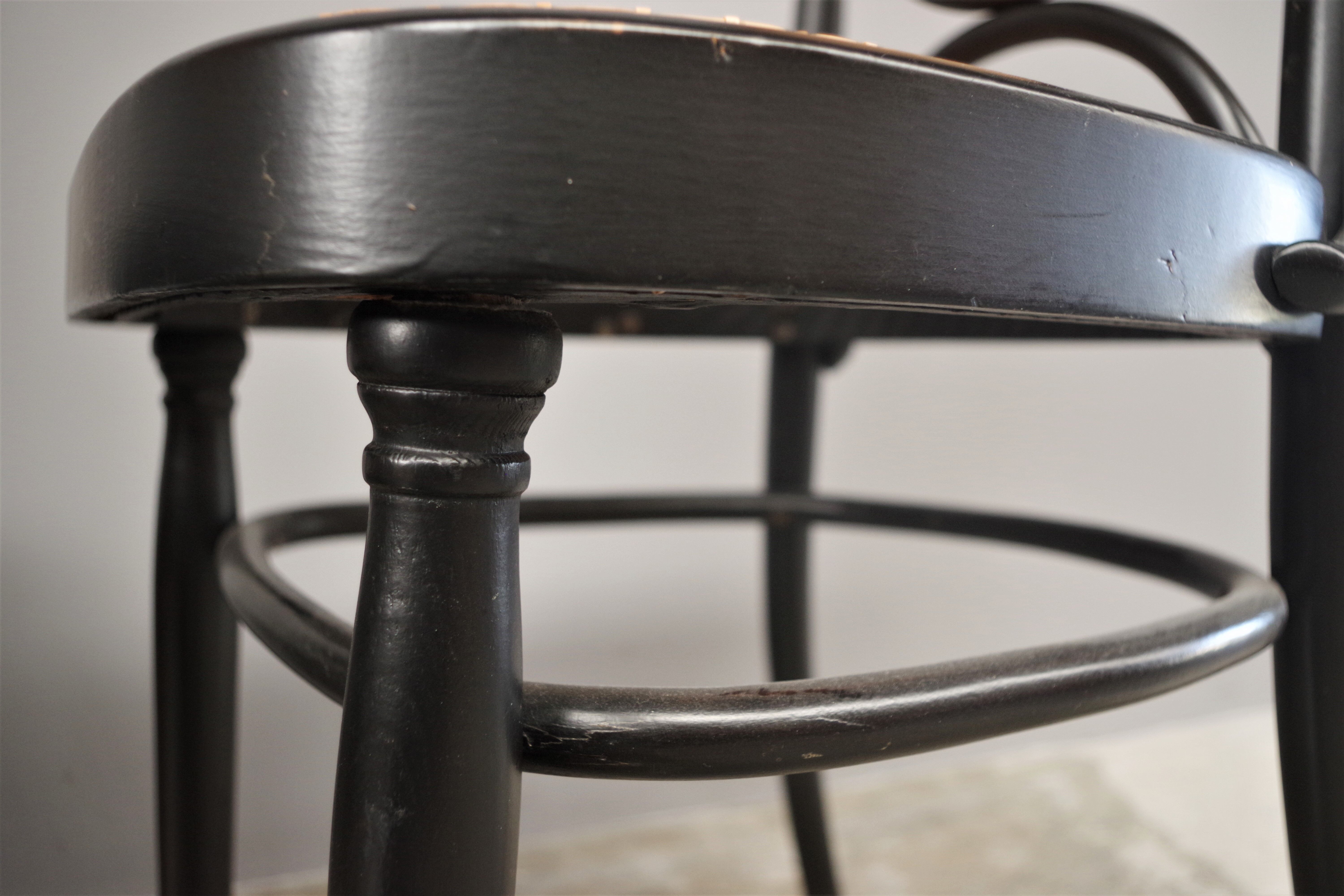 Chairs in curved beech and vienna straw, 1980s, set of 4