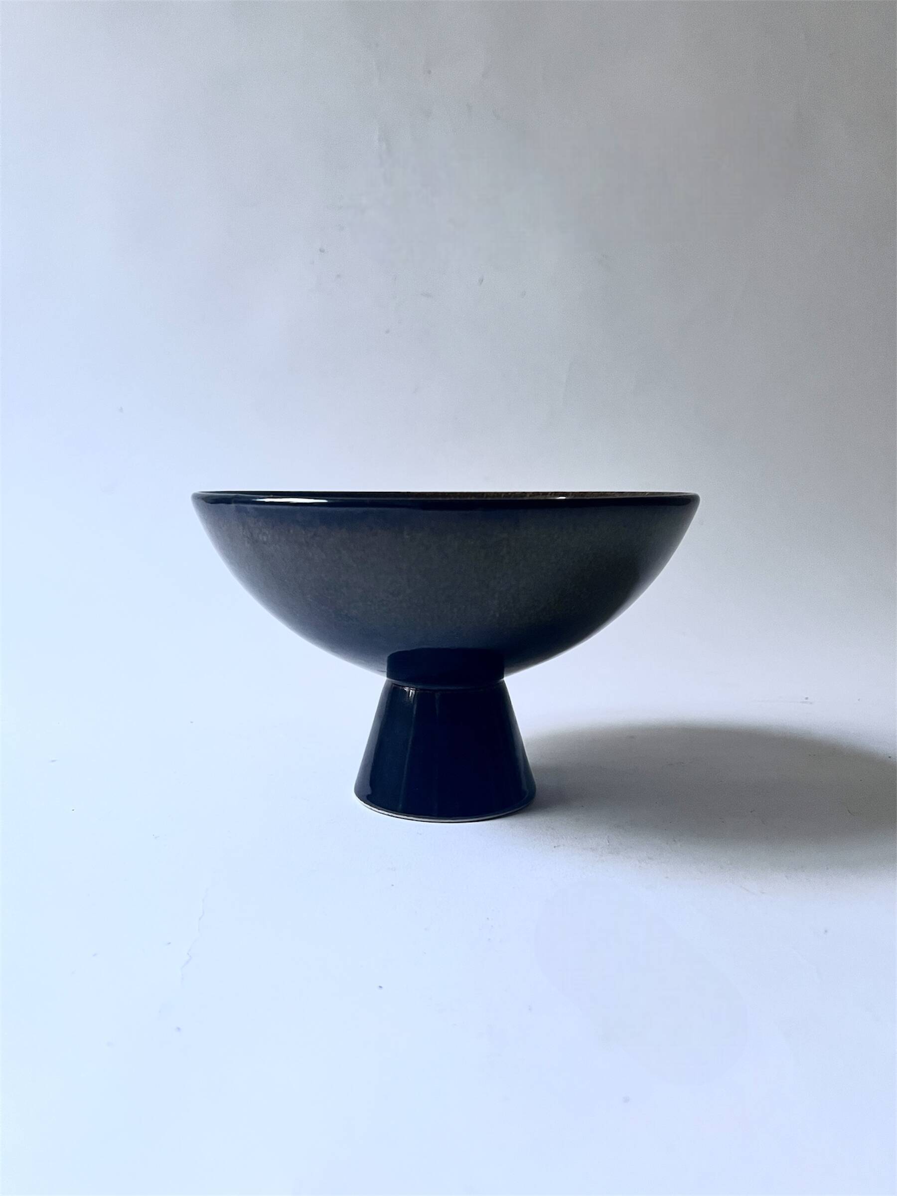 Footed ceramic glazed catchall, French design circa 1970.