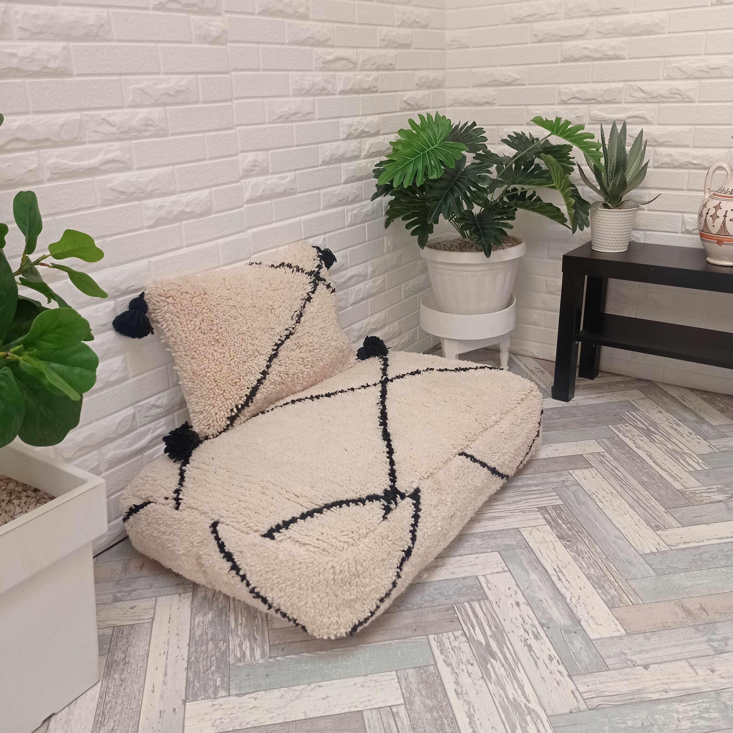 Pouf  berbère fait main en laine