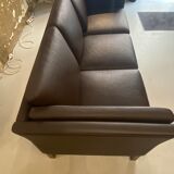 Danish leather sofa 3 places