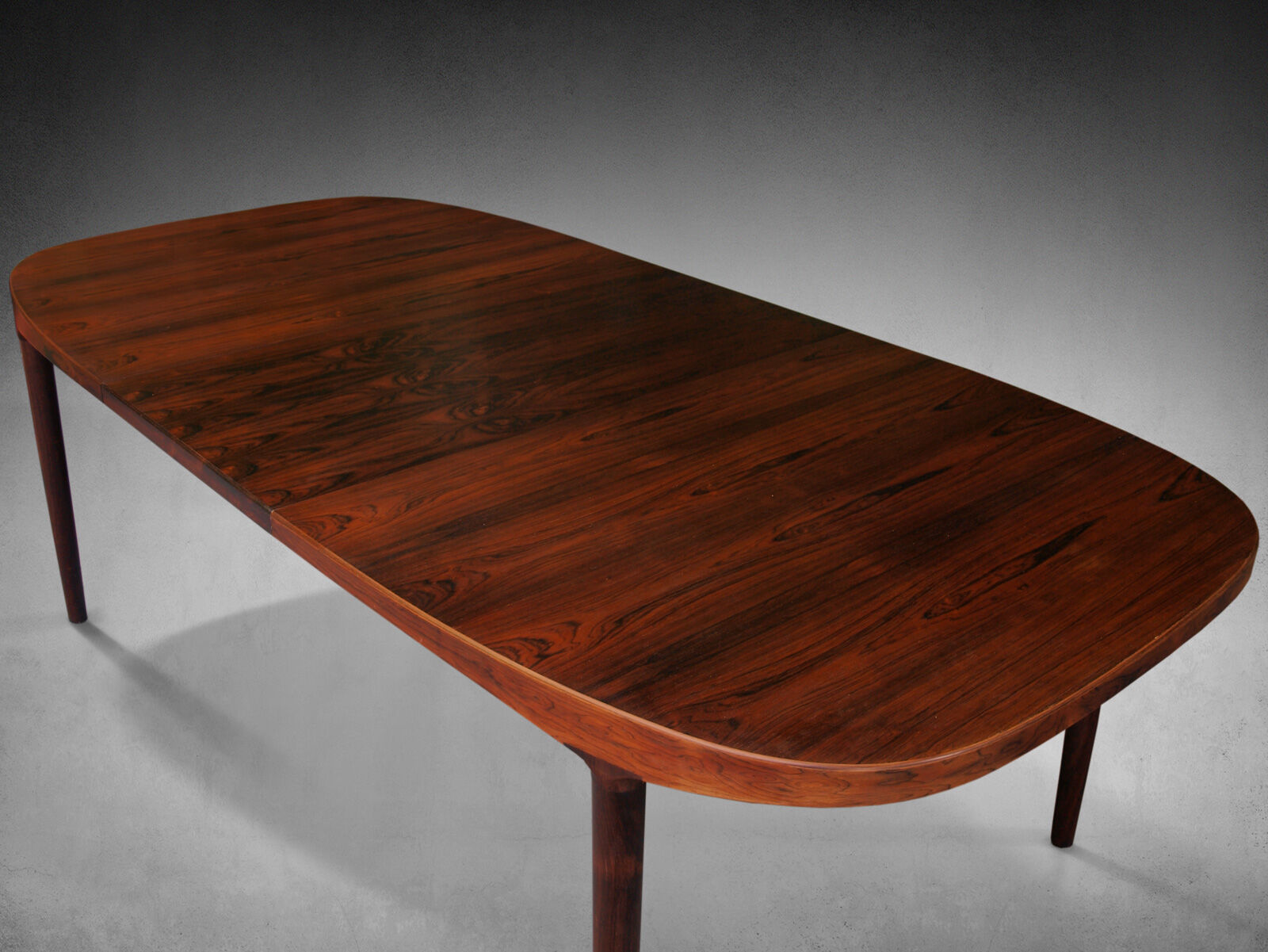 Table à repas en palissandre de Harry Østergaard pour Randers Møbelfabrik