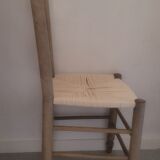 Chaise campagnarde assise en corde