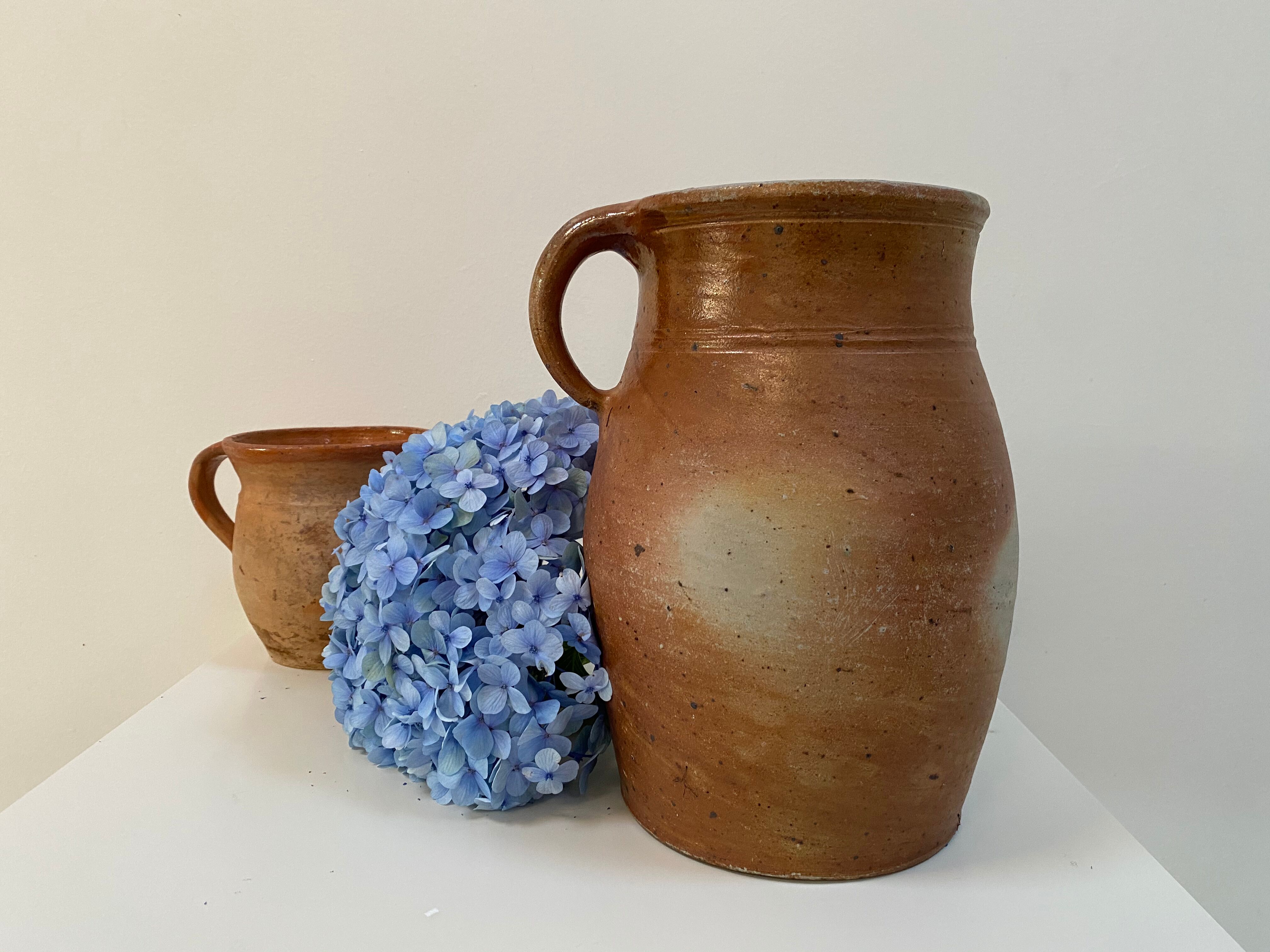 Old sandstone pitcher pot