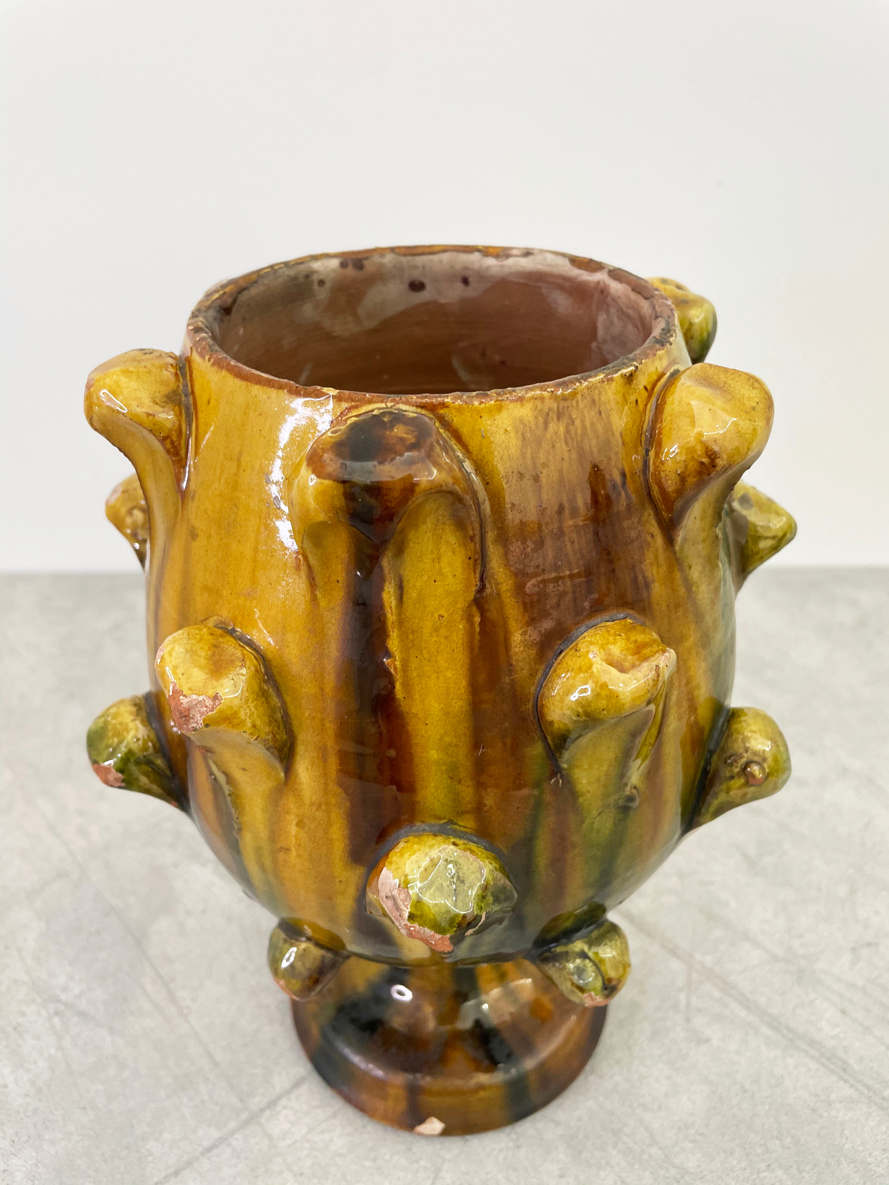 Vintage 'pigna' vase