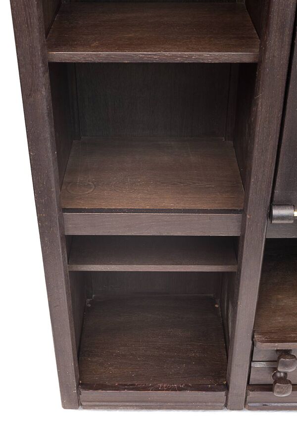 Armoire vitrée Guillerme et Chambron