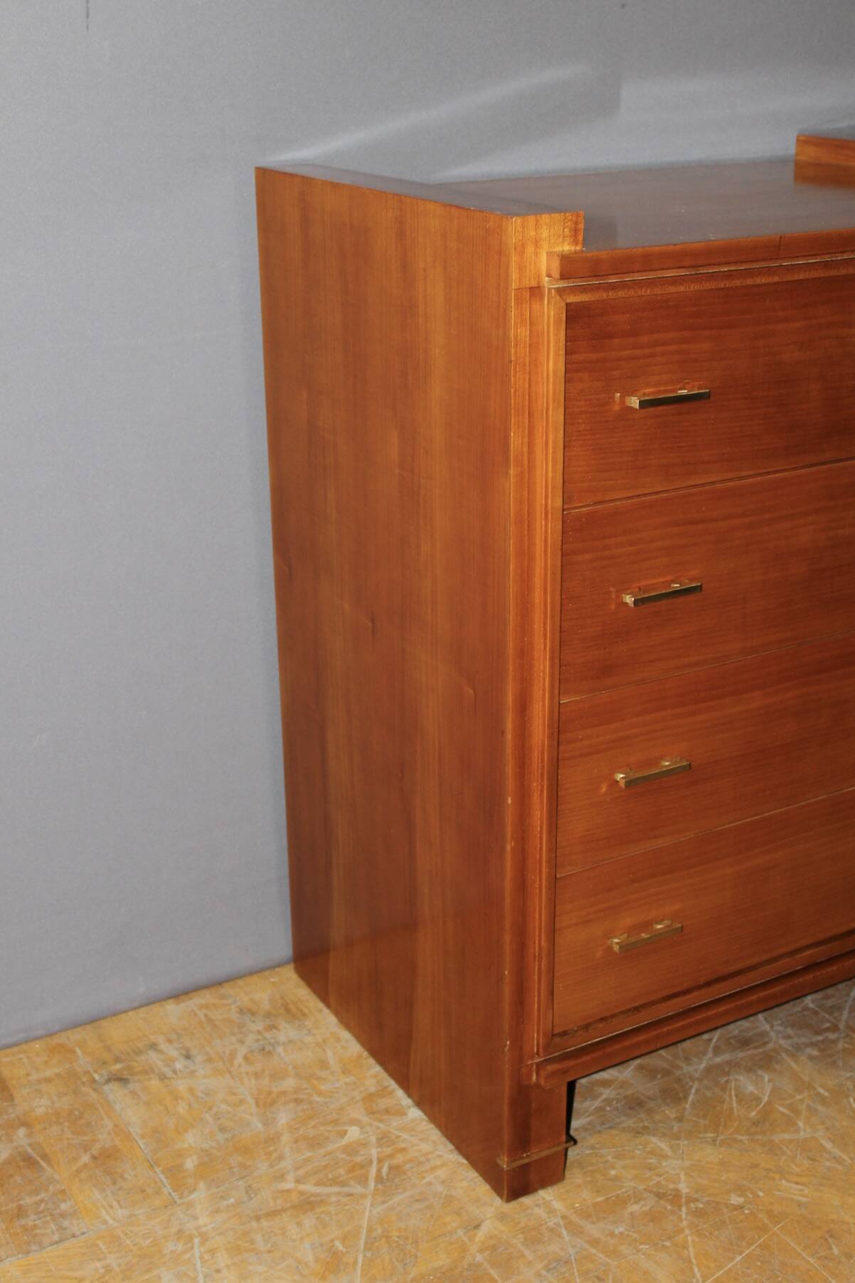 Commode design circa 1970