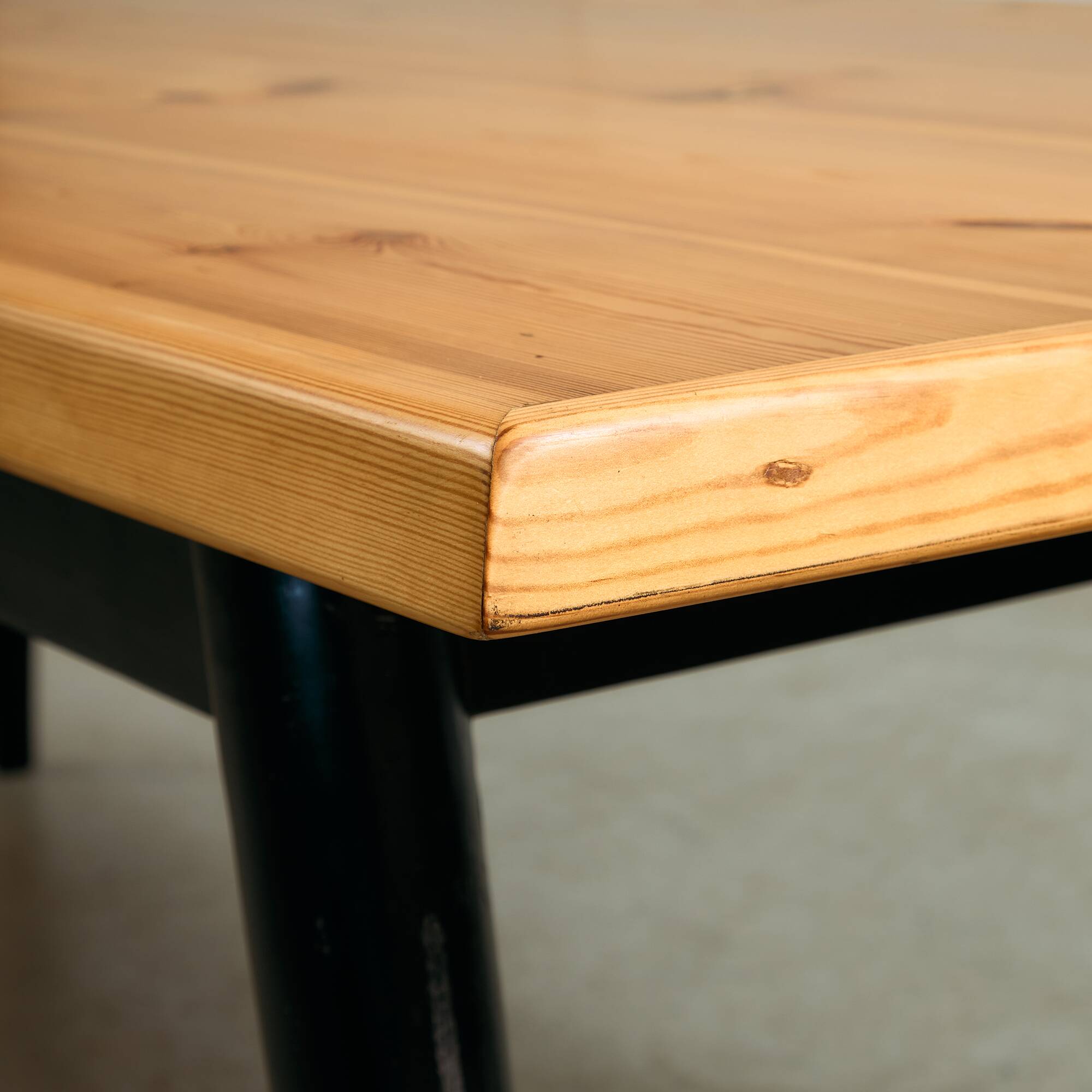 Long Canadian Pine Table with Black Legs