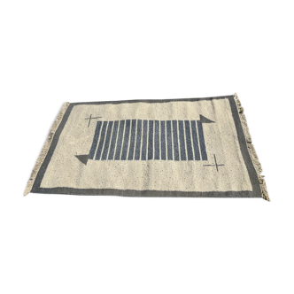 Swedish kilim rugs