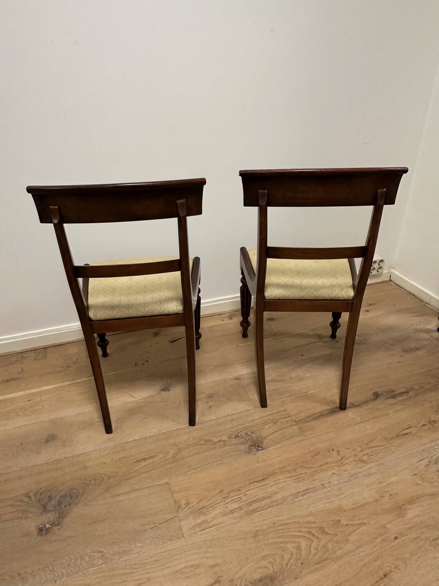 Set of 6 antique mahogany dining chairs