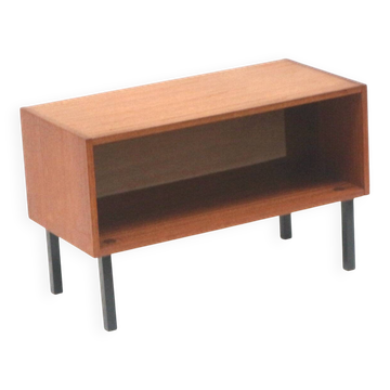 Commode vintage/table de chevet fabriquée dans les années 60