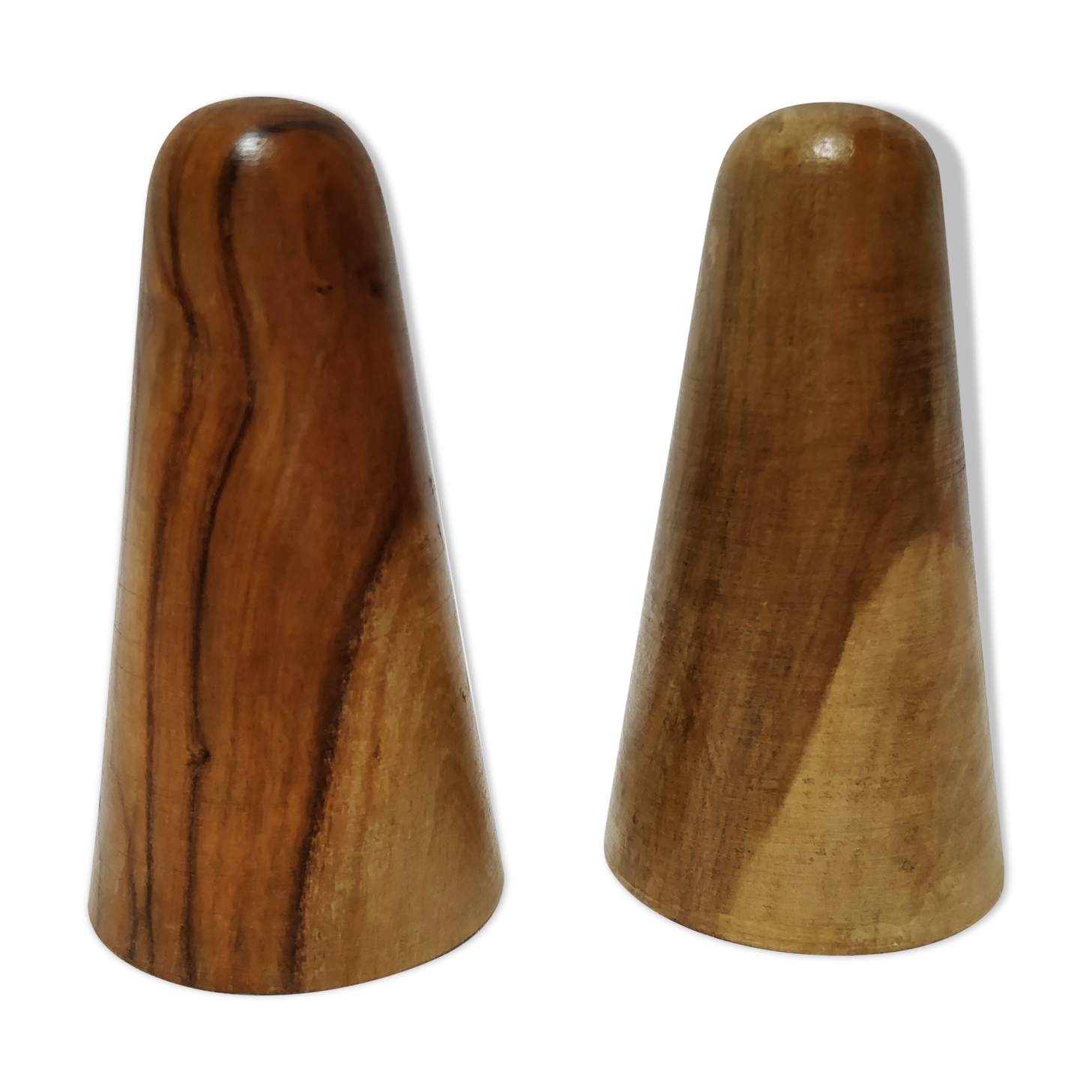 Wooden salt and pepper shaker