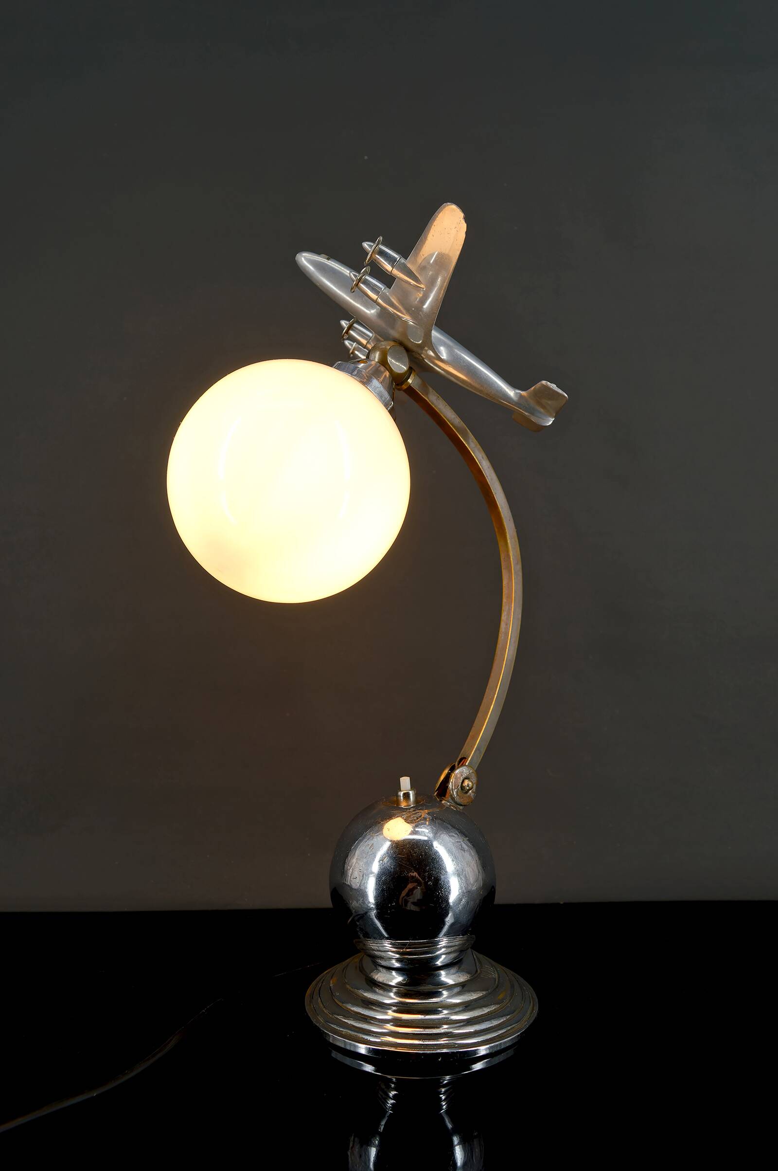 Art Deco / Streamline Moderne "Airplane" propeller lamp, circa 1930-1940