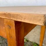 Table bistrot en bois plateau en hetre vernis mat 2 m  x 0,67 m