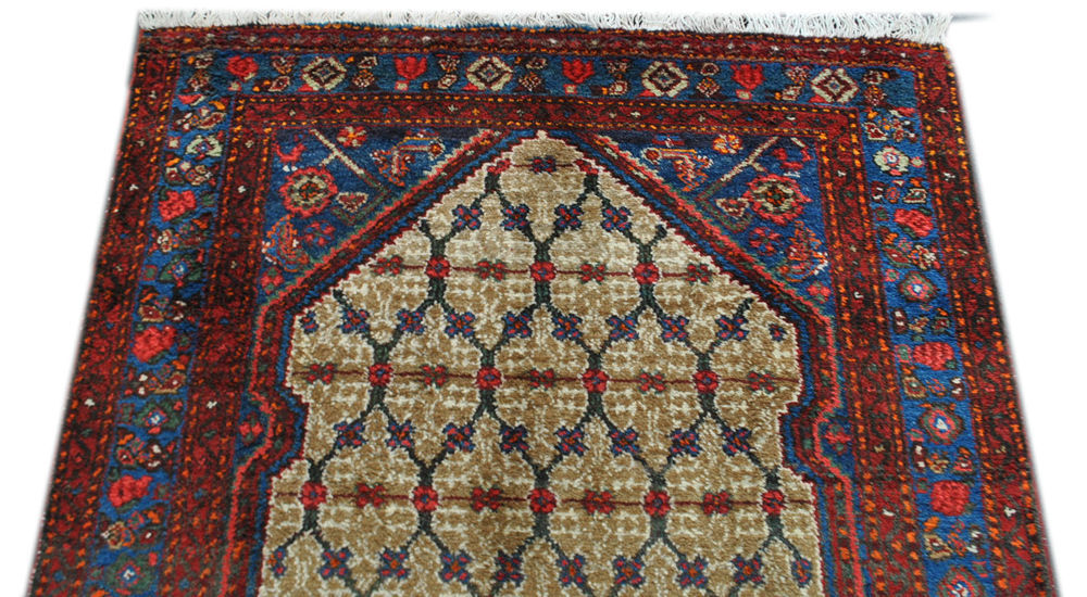 Authentic Persian rug from the mid-20th century size 119x196 cm