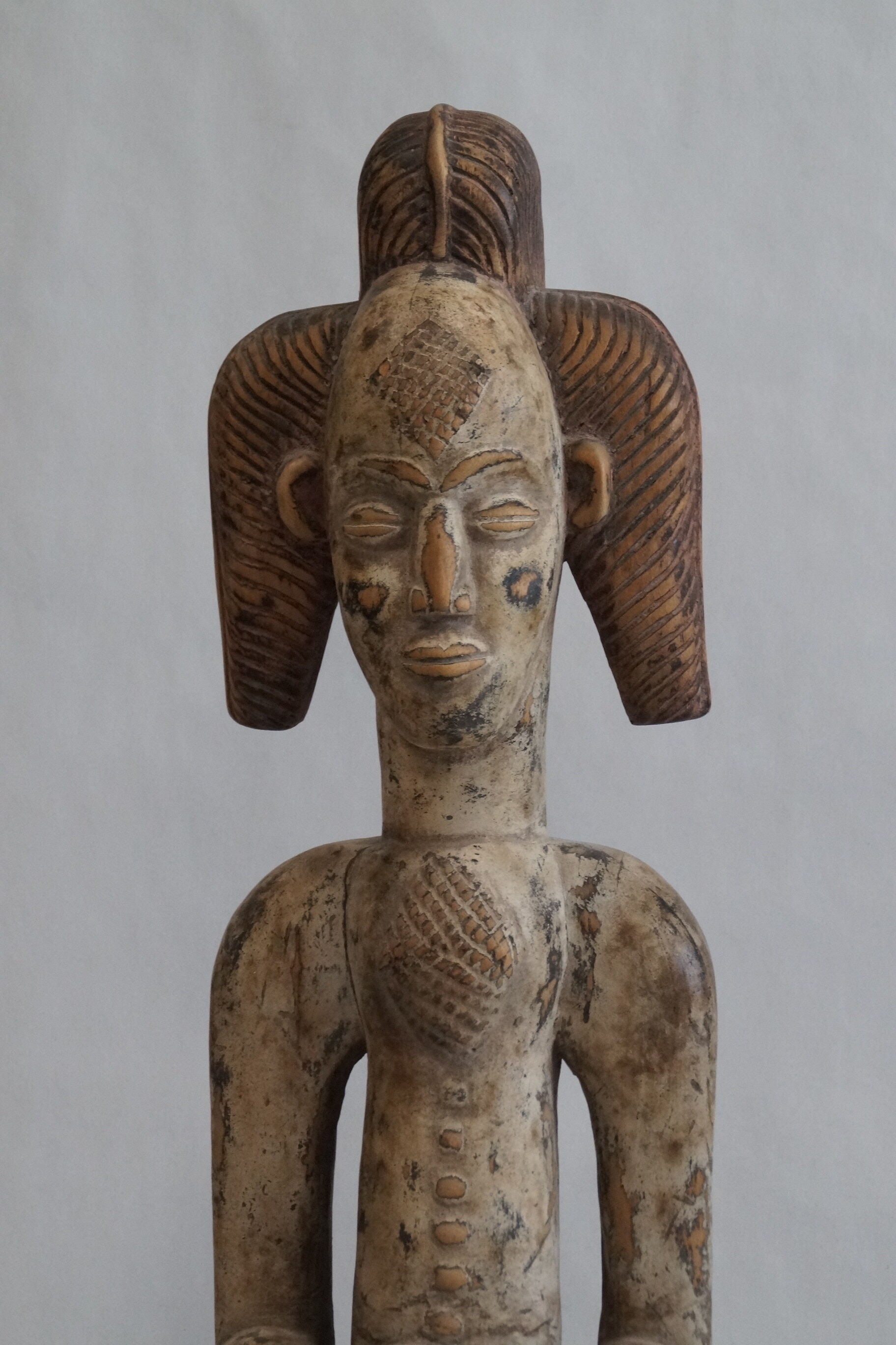Pair of statues from Gabon