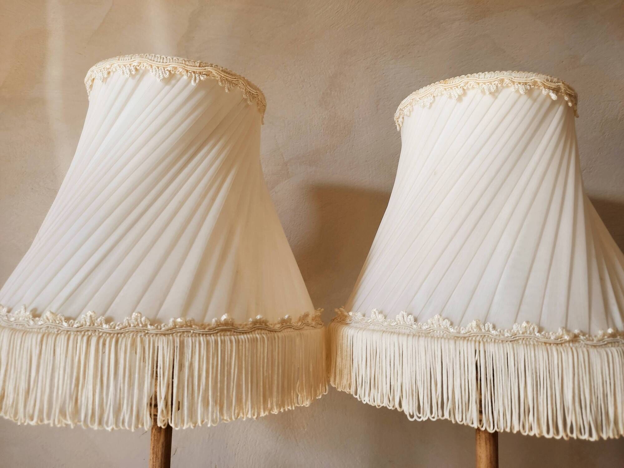 Pair of wooden lamps, pleated lampshade