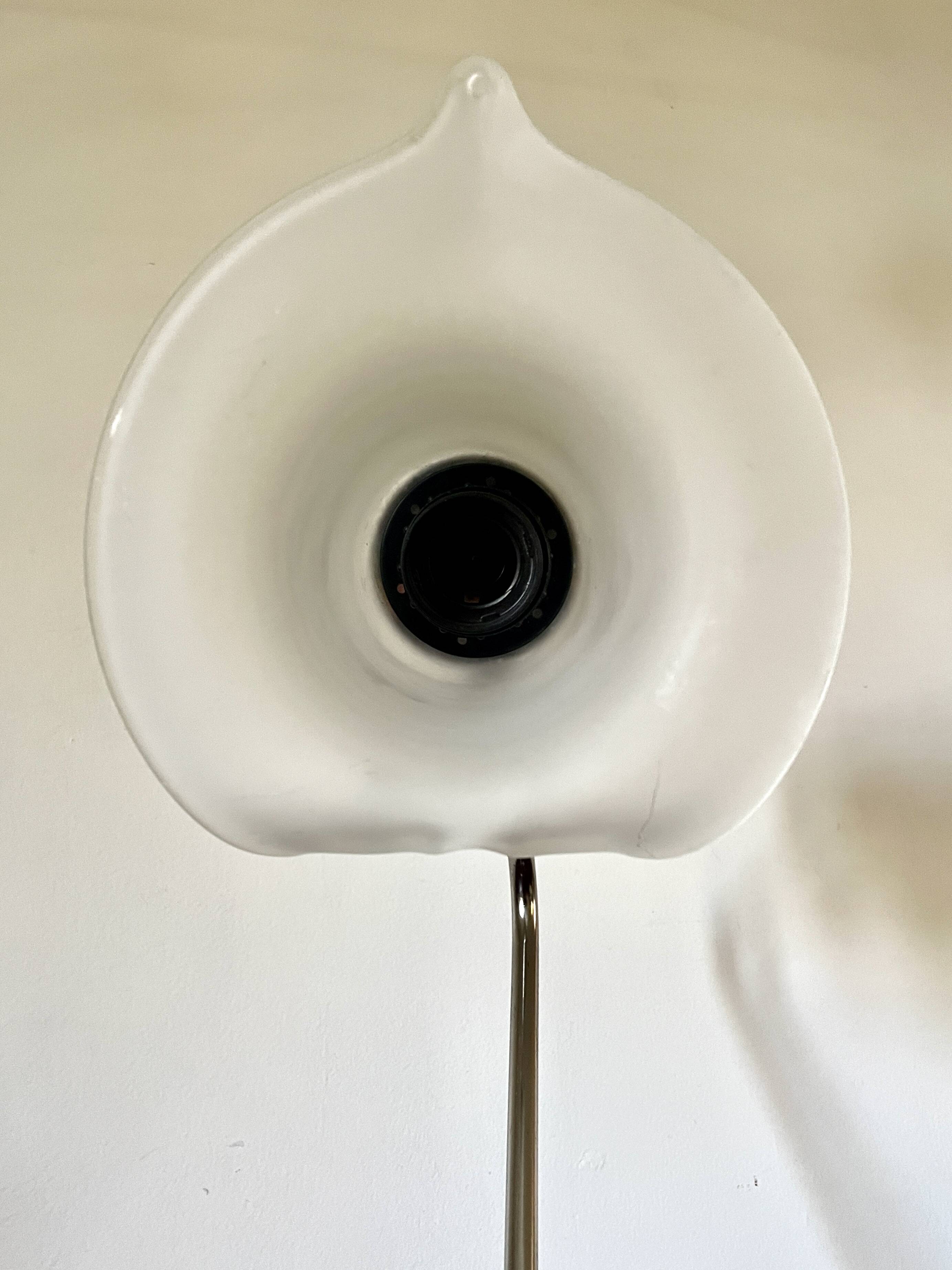 Paire de lampes atypiques SCE