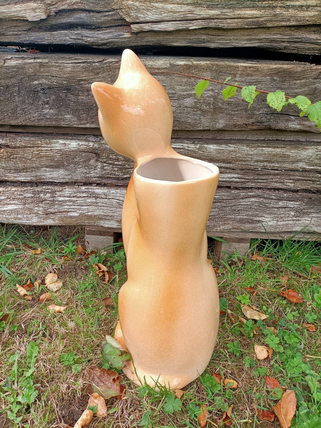 Ceramic cat umbrella stand