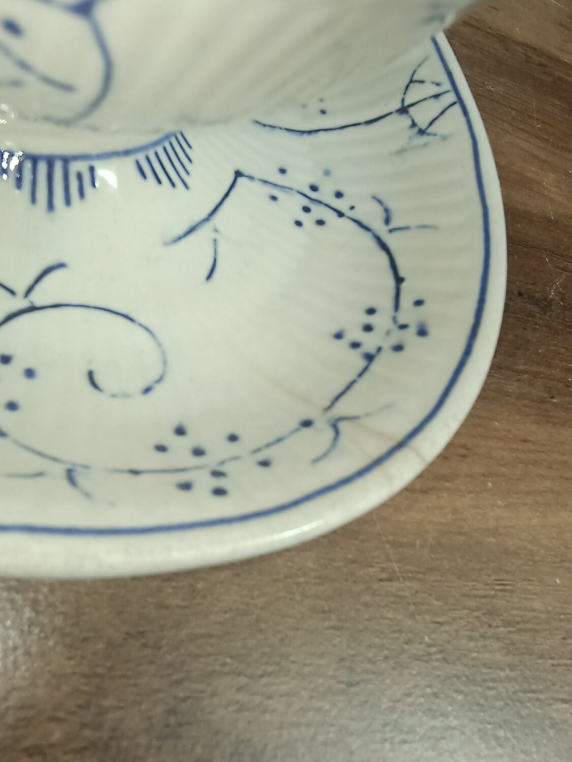 Gravy boat Boch and brothers la Louvière