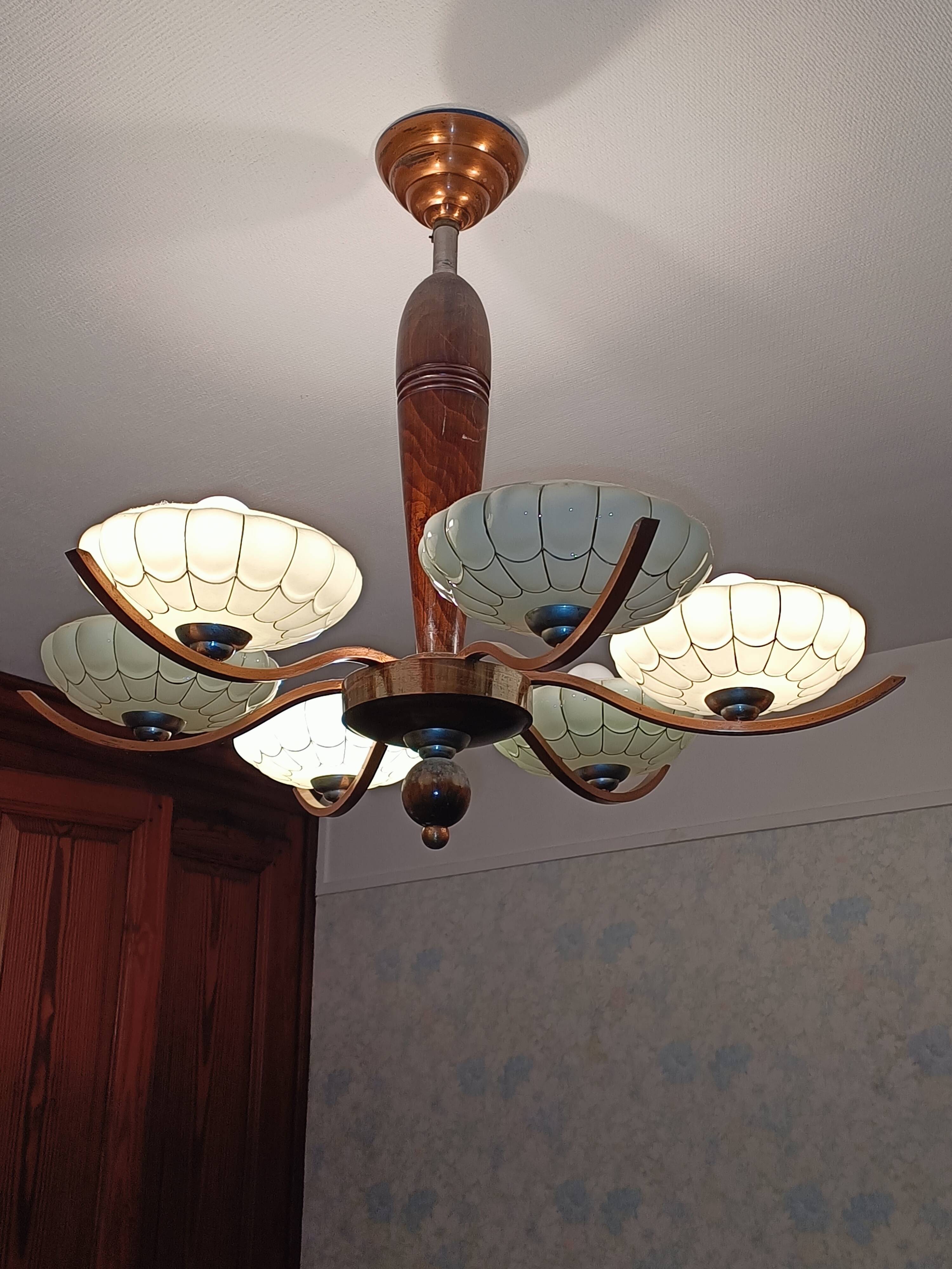 Lustre art déco