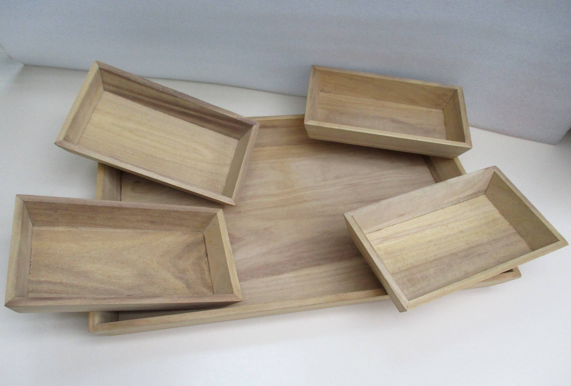 Plateaux en bois naturel -set de 4
