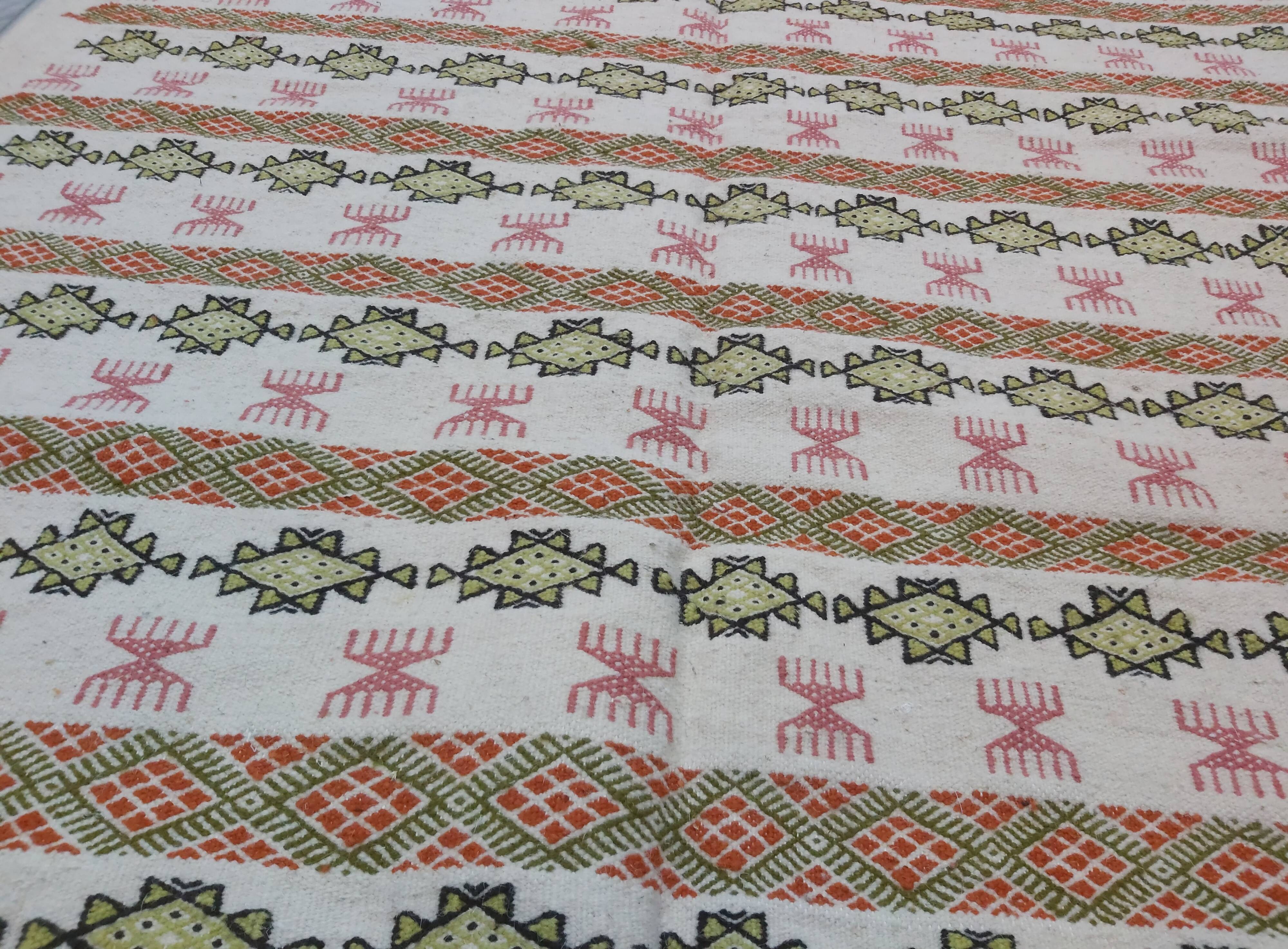Traditional handmade margoum carpet