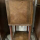 Table de chevet style Louis XVI