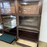 MD modular bookcase