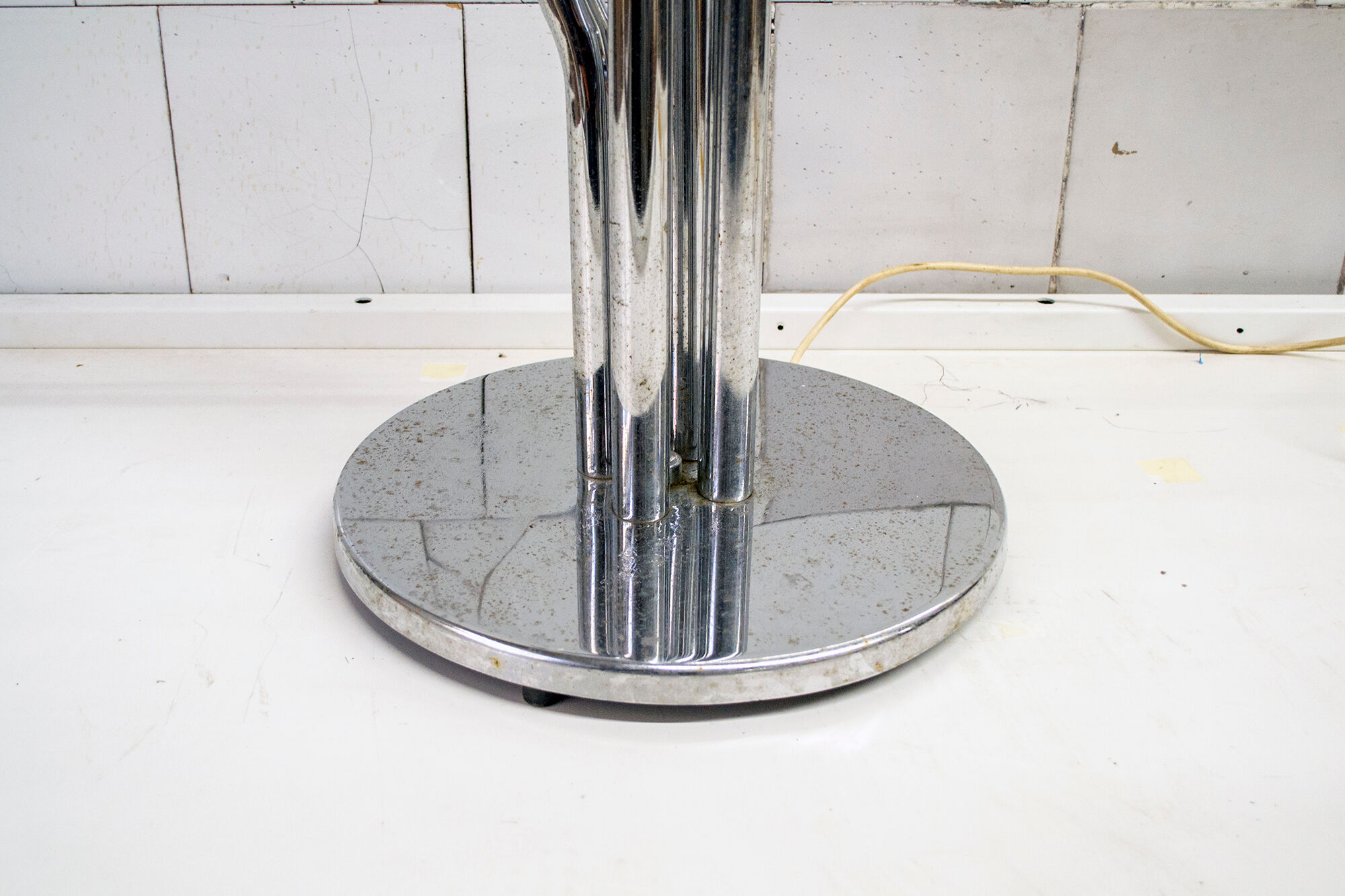 Murano glass and chromed metal floor lamp, Anni '70