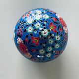 Boîte ancienne en papier mâché