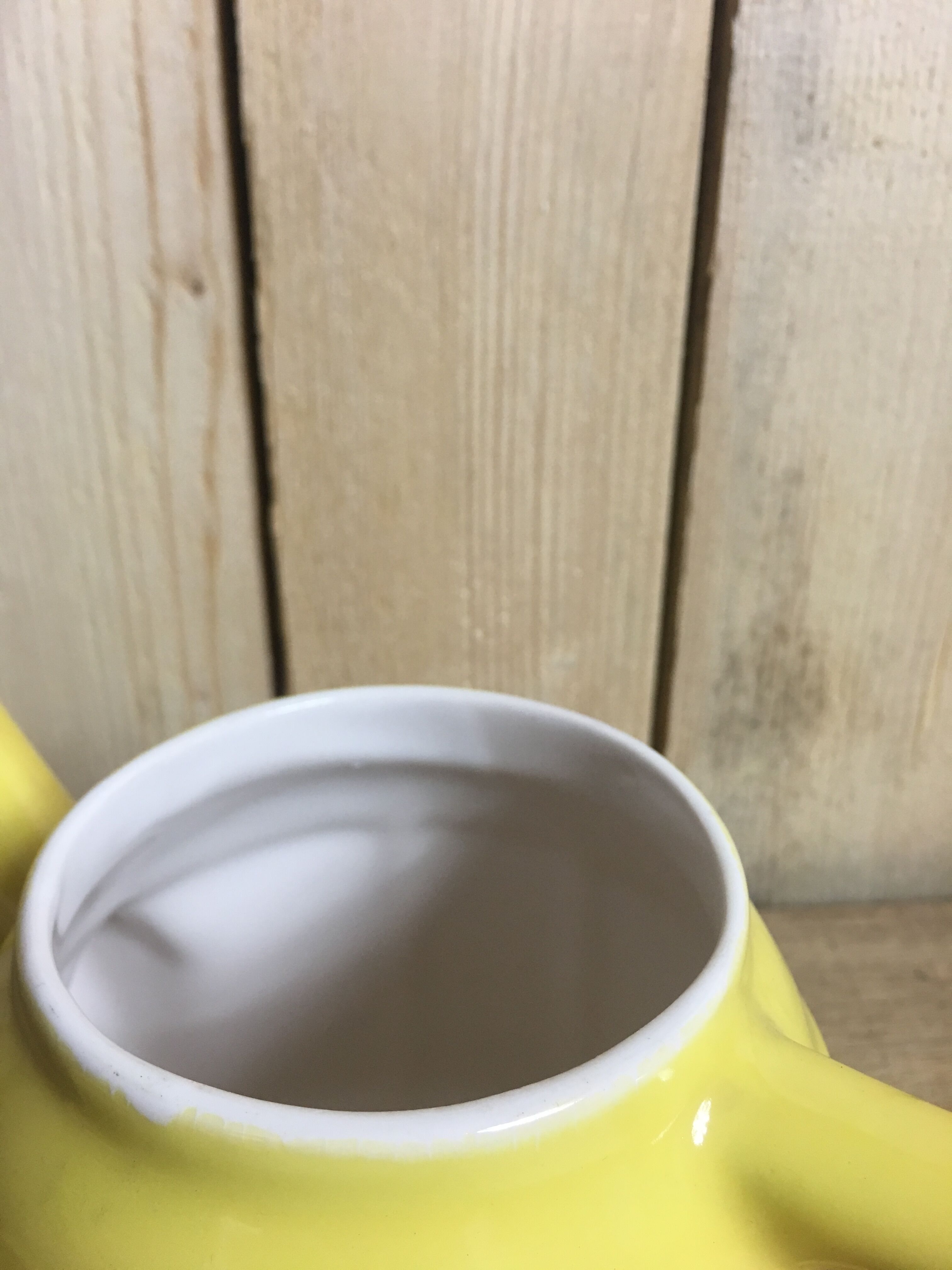 Vintage teapot digoin