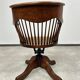 Chaise de bureau pivotante en chêne avec siège en rotin