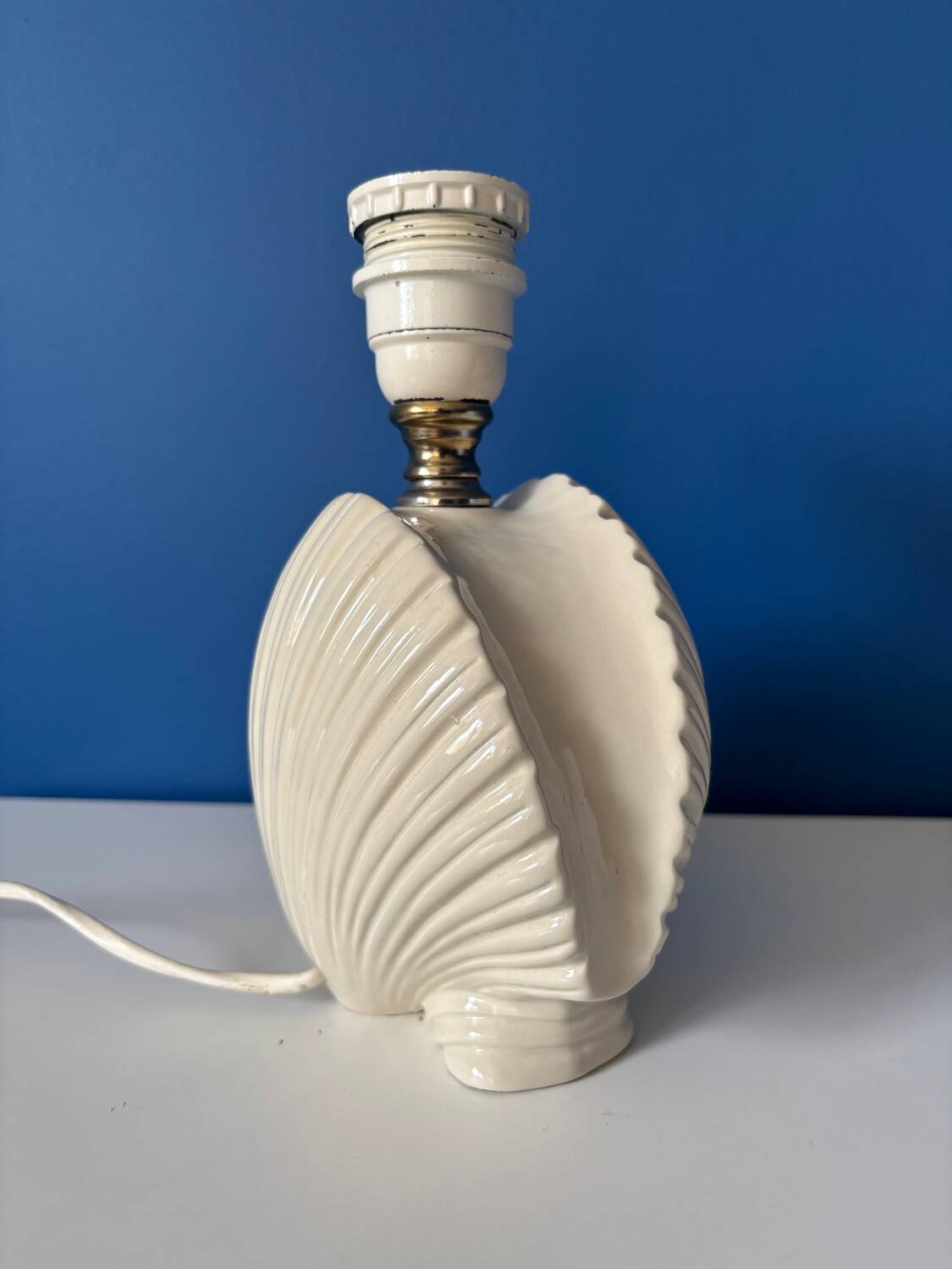 Vintage ceramic shell lamp base - Cream white - Bo style