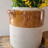 Old sandstone grease pot