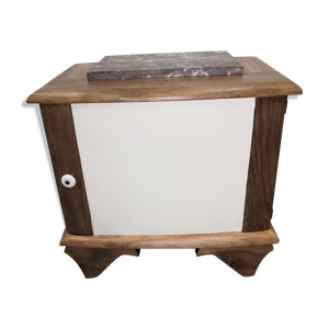 Table de chevet