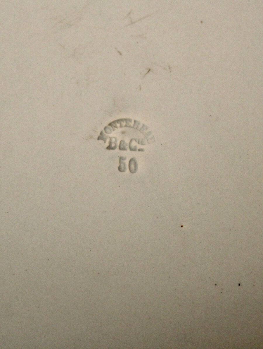 Plat En Faïence Creil Et Montereau
